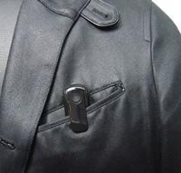 HDMI出力付き胸ポケット装着式小型ビデオカメラ　CN-067HD2の胸ポケット装着例