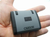 ポケットに収まる手の平サイズの超小型単眼暗視スコープ　Carson Aura NV200